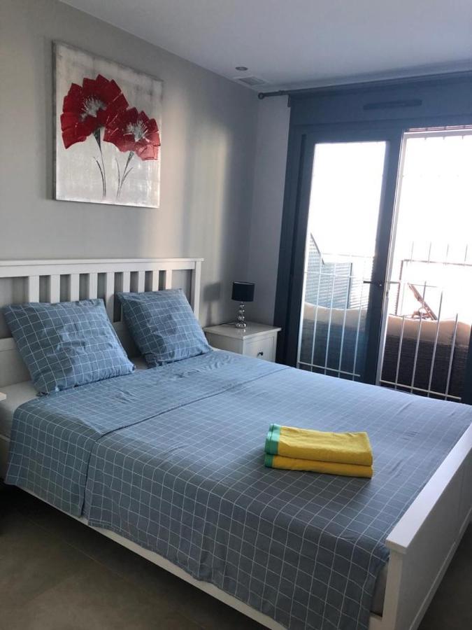 Luxury Beach Front Apartment Arenales del Sol Eksteriør billede