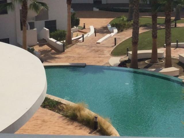 Luxury Beach Front Apartment Arenales del Sol Eksteriør billede